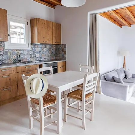 Βίλα Livadi House *