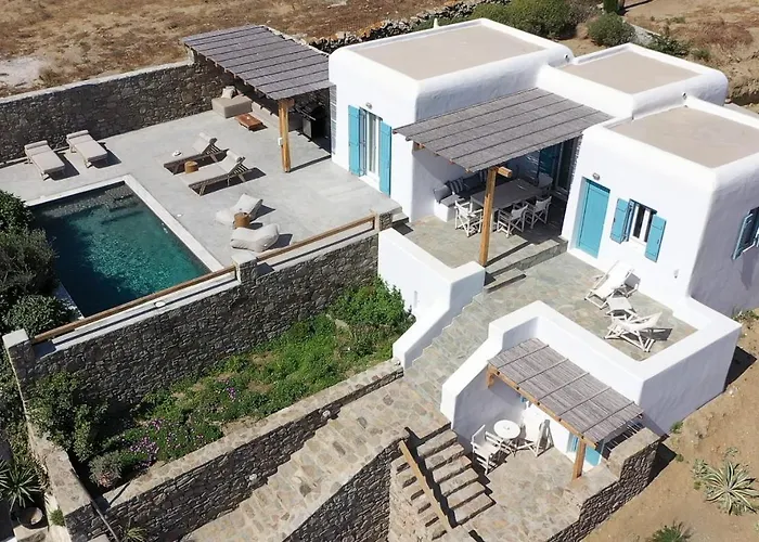 别墅 Livadi House *