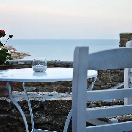 וילה Livadi House קאלו ליבאדי